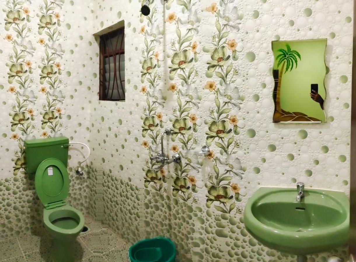 The Narrow Way Edward Guest House Candolim Exterior foto