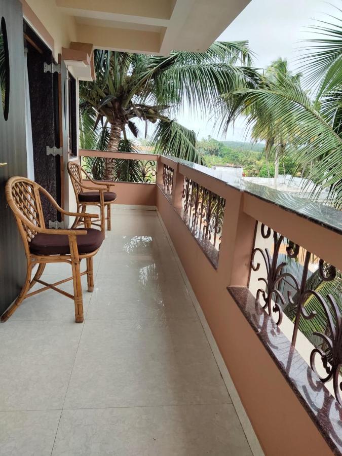The Narrow Way Edward Guest House Candolim Exterior foto
